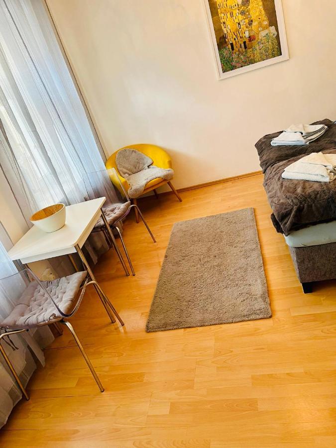Holiday & Business Apartments 1150 Vienna Esterno foto